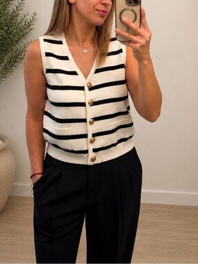 Adrianna Papell White & Black Striped V-Neck Button Cardigan